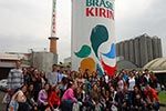Visita a Brasil Kirin, Banco Fator e Programa Altas Horas